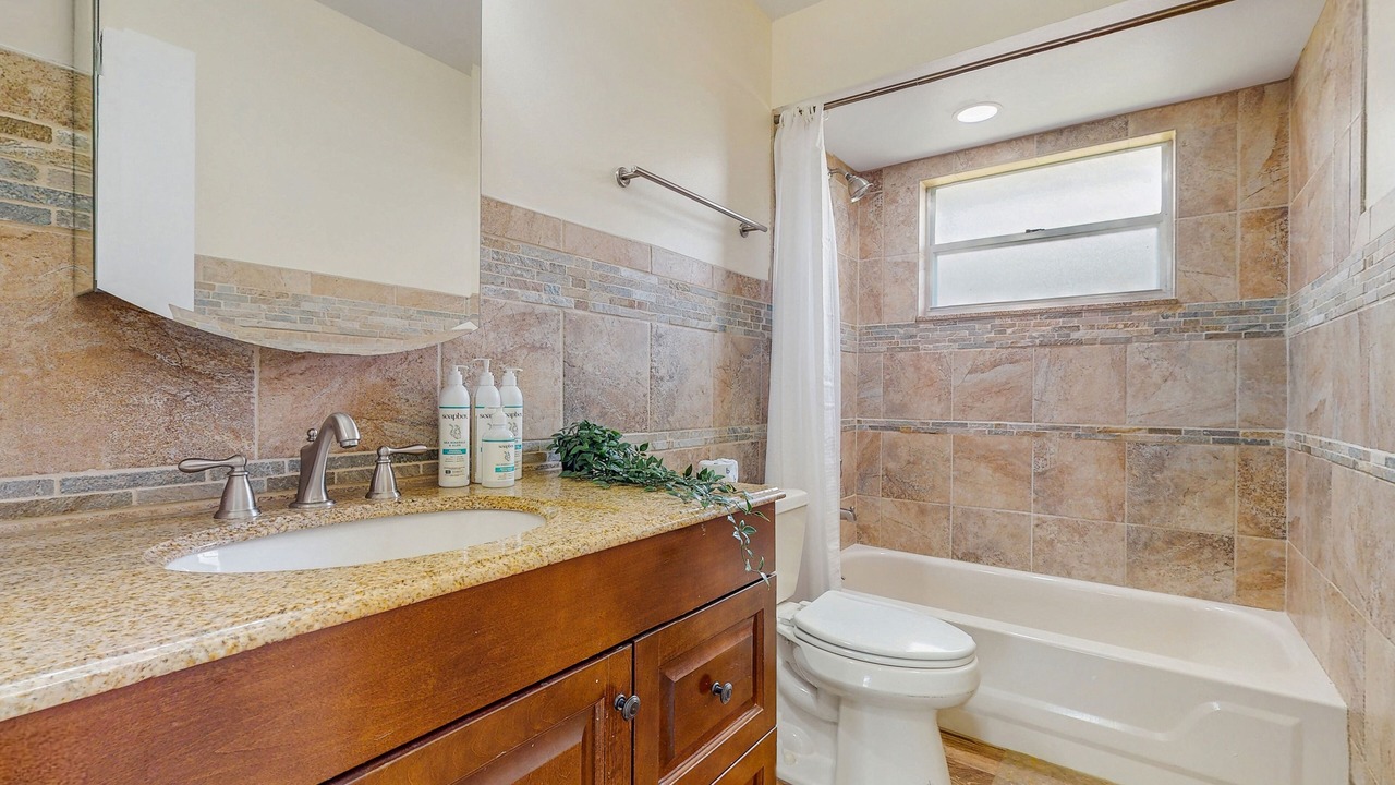Photo of Bathroom in Indian Ridge