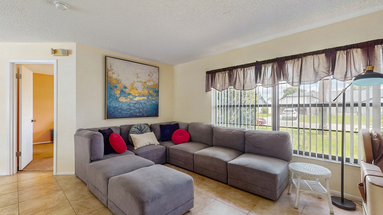 Photo of Livingroom in Indian Ridge