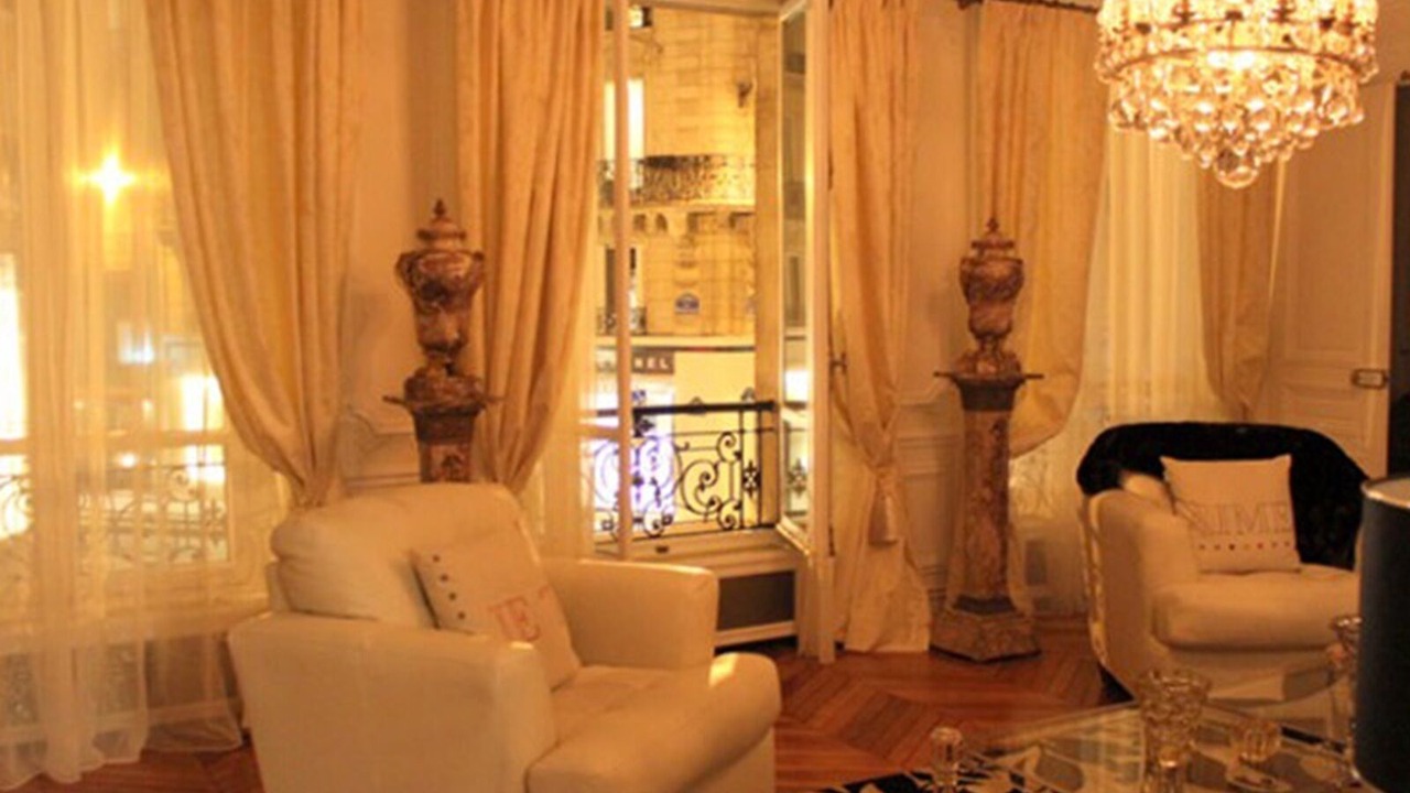Photo of Others in Saint-Germain-des-Pres