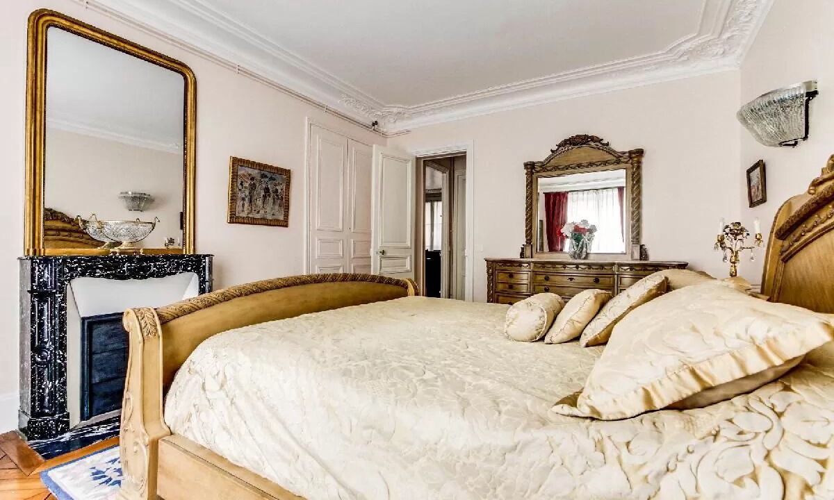 Photo of Bedroom in Saint-Germain-des-Pres