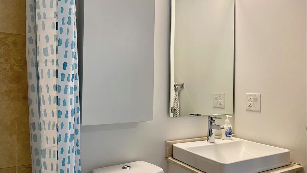 Photo of Bathroom in Clairlea
