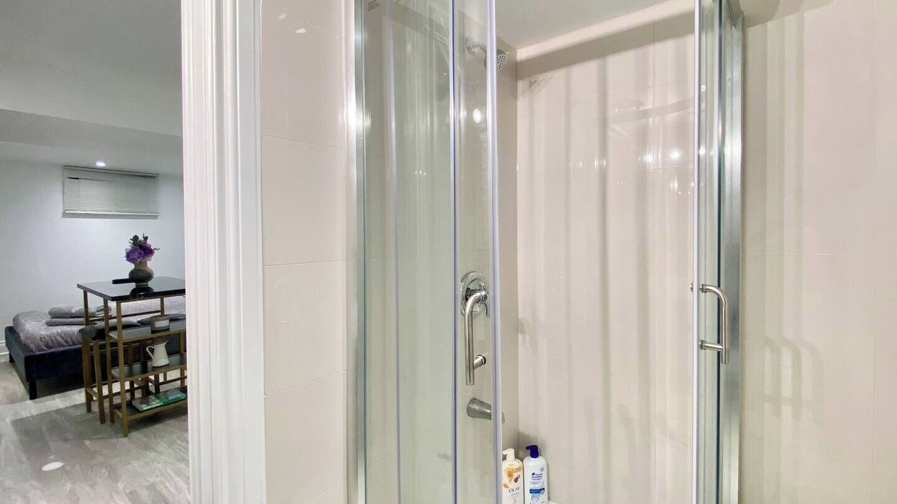 Photo of Bathroom in Clairlea