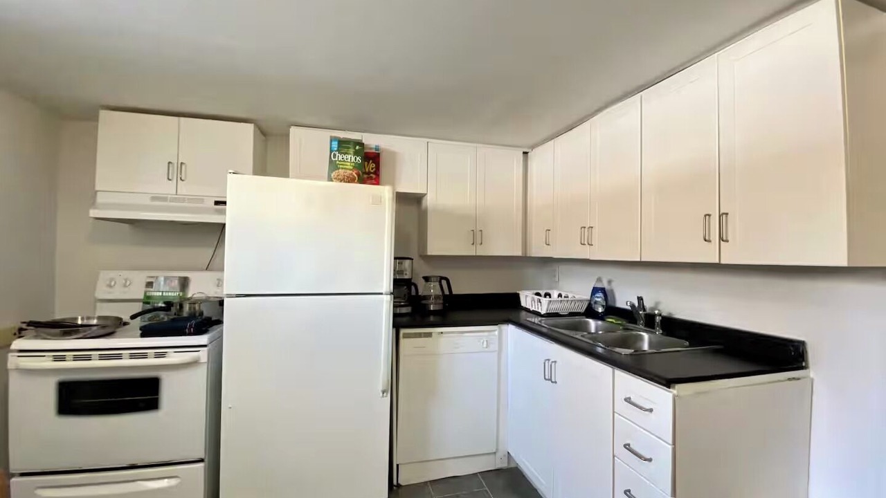 Photo of Kitchen in Clairlea