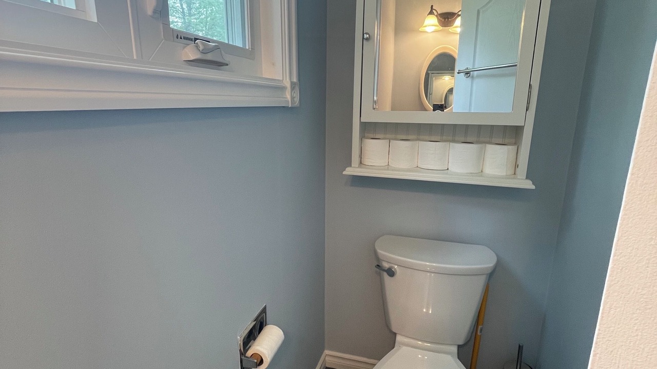 Photo of Bathroom in Wasaga Beach