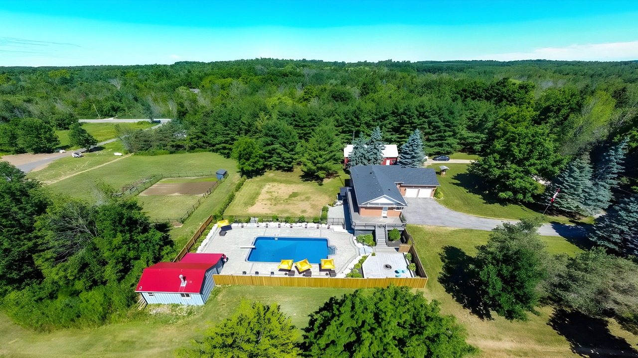 Photo of Outdoor in Erin