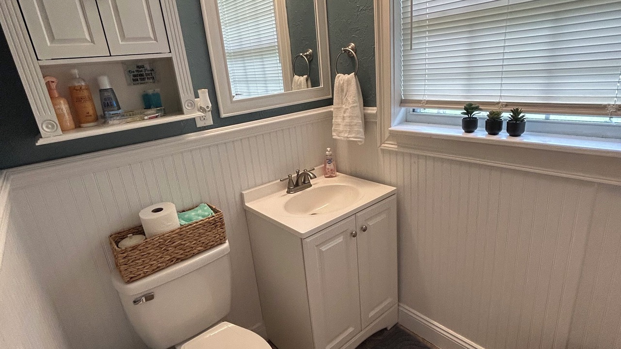 Photo of Bathroom in Candler