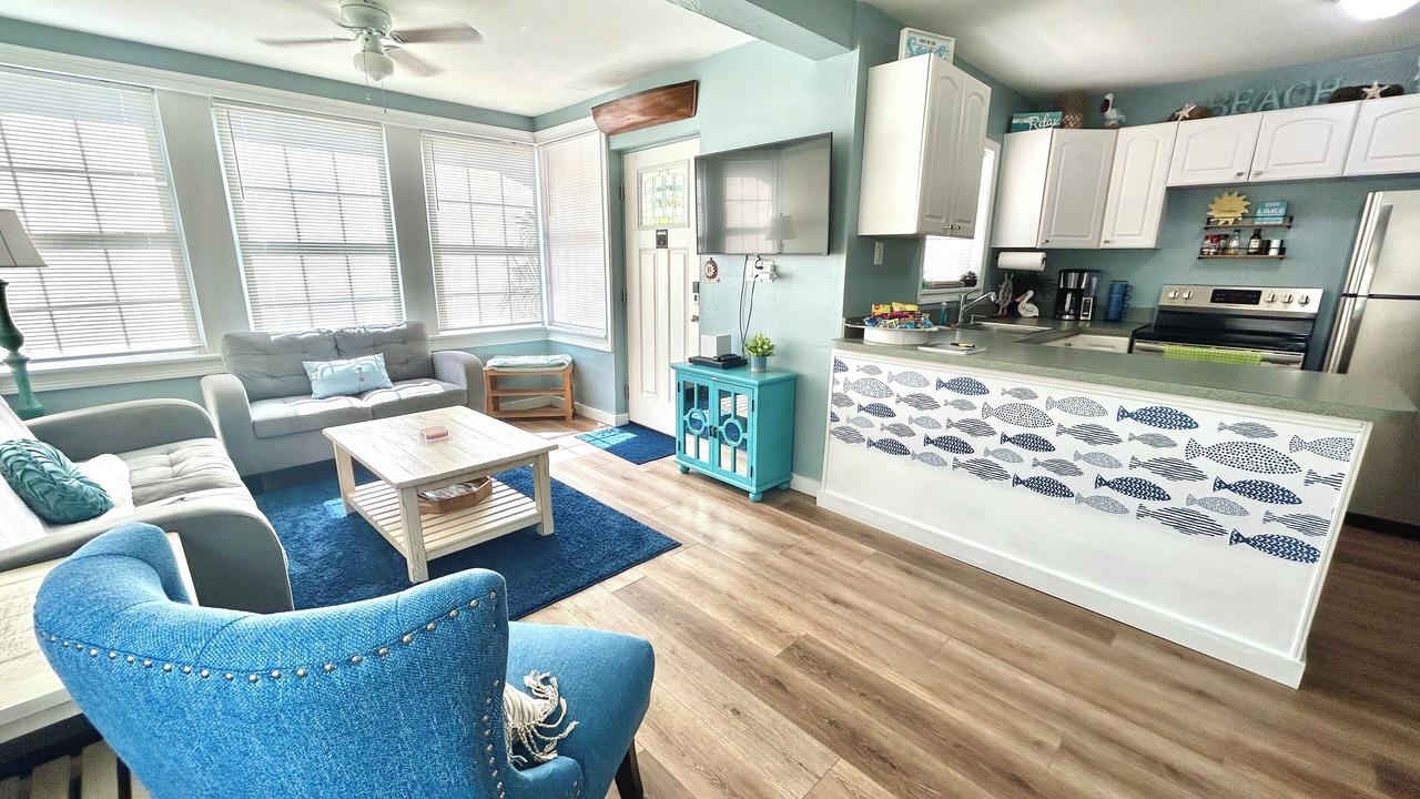 Photo of Livingroom in Candler