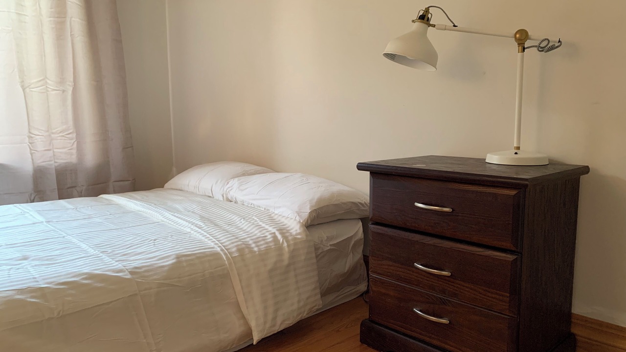 Photo of Bedroom in Greater Napanee