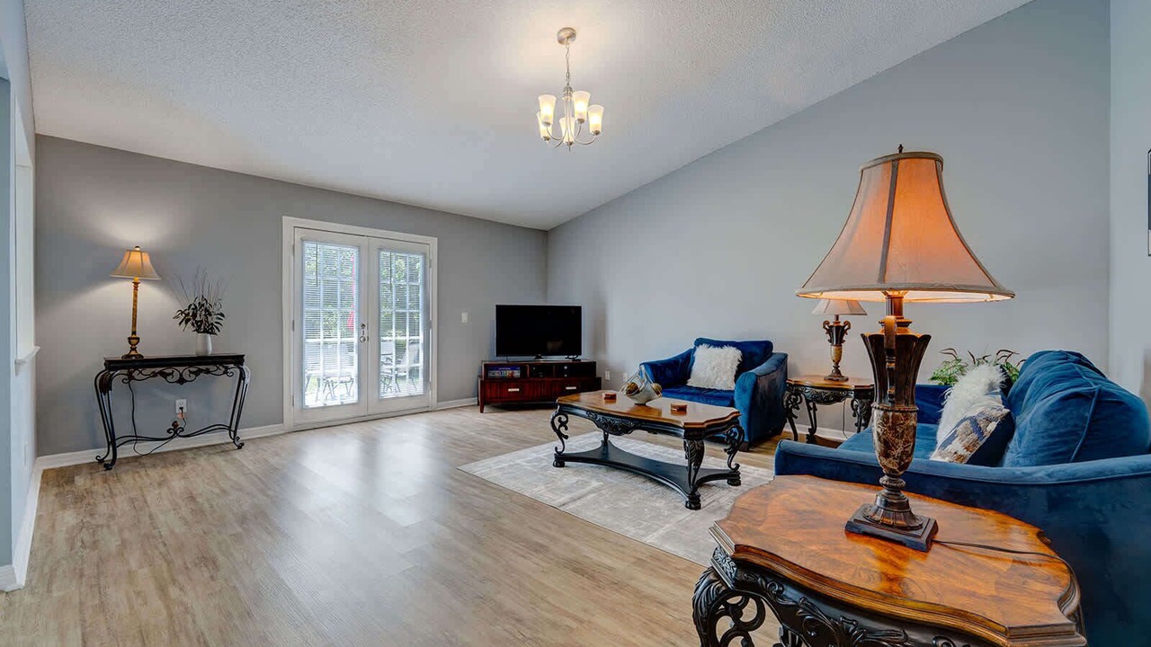 Photo of Livingroom in Palm Bay