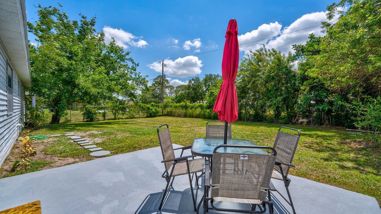 Photo of Outdoor in Palm Bay