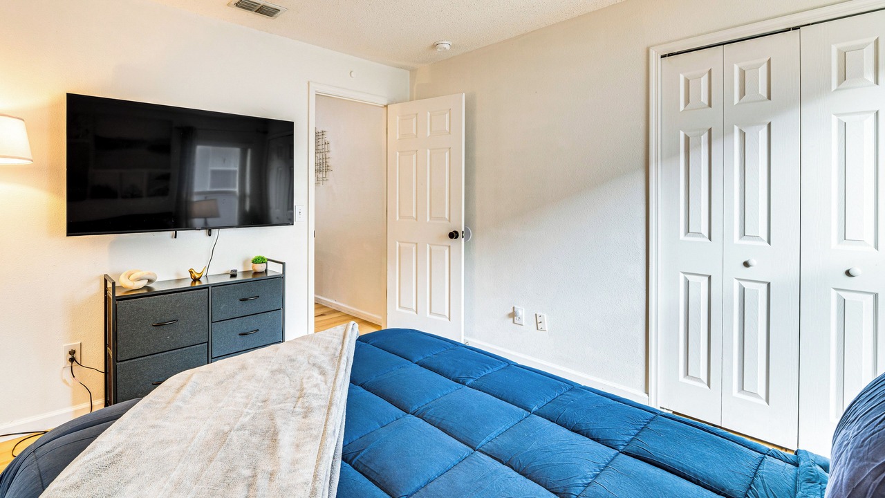 Photo of Bedroom in Florida Pines