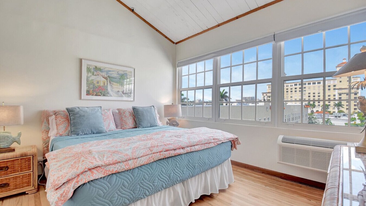 Photo of Bedroom in Palm Beach - West Palm Beach