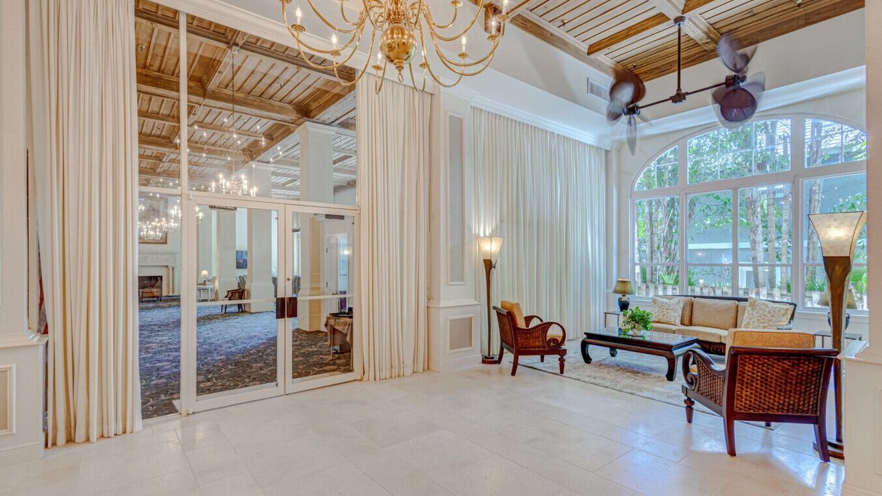 Photo of Others in Palm Beach - West Palm Beach