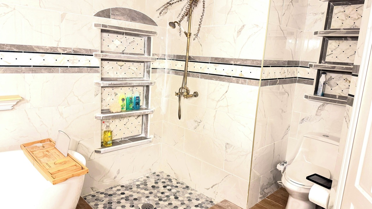 Photo of Bathroom in Willow Bend