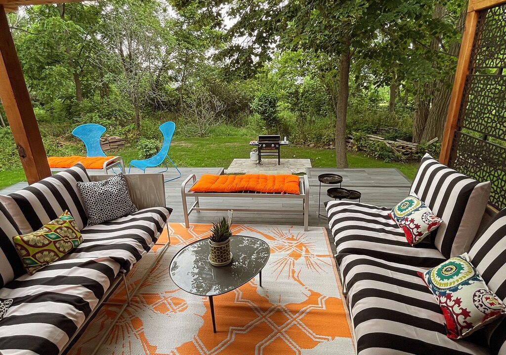 Photo of Patio Balcony in Carrying Place