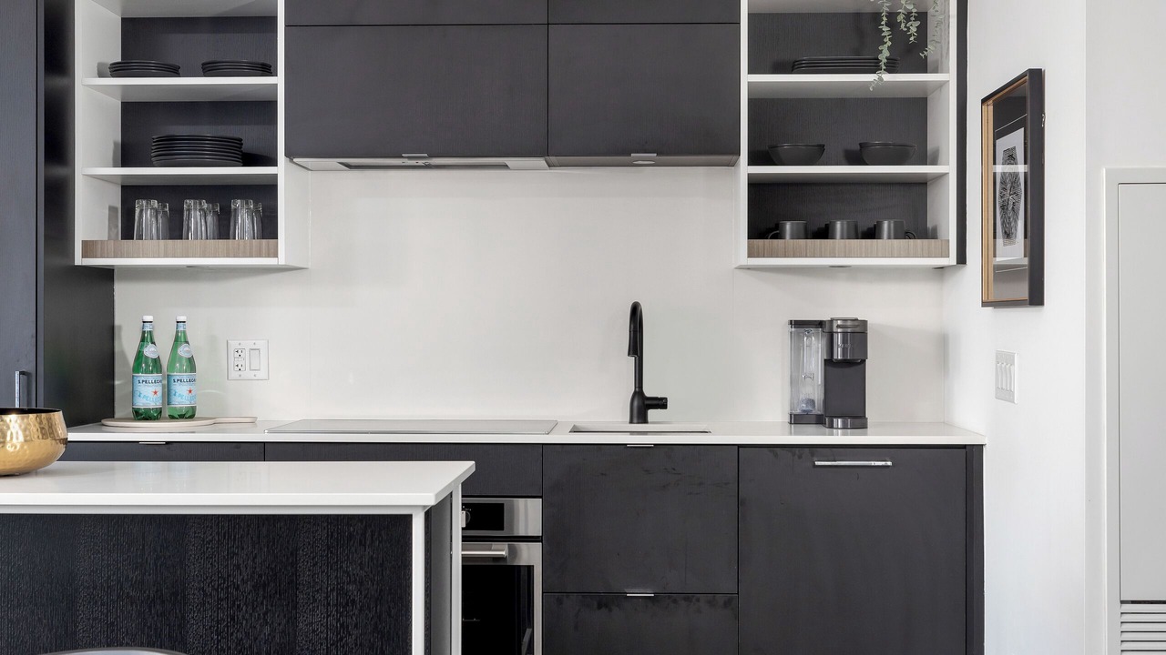 Photo of Kitchen in Bay Street Corridor