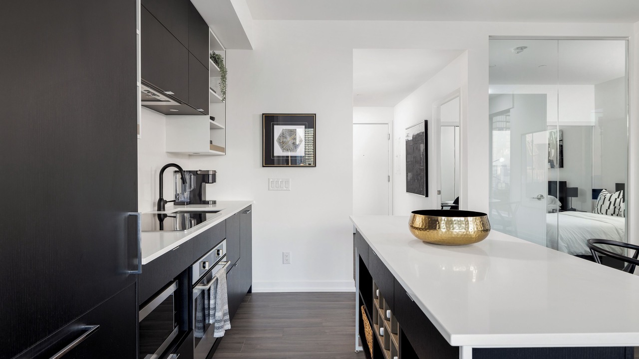 Photo of Kitchen in Bay Street Corridor