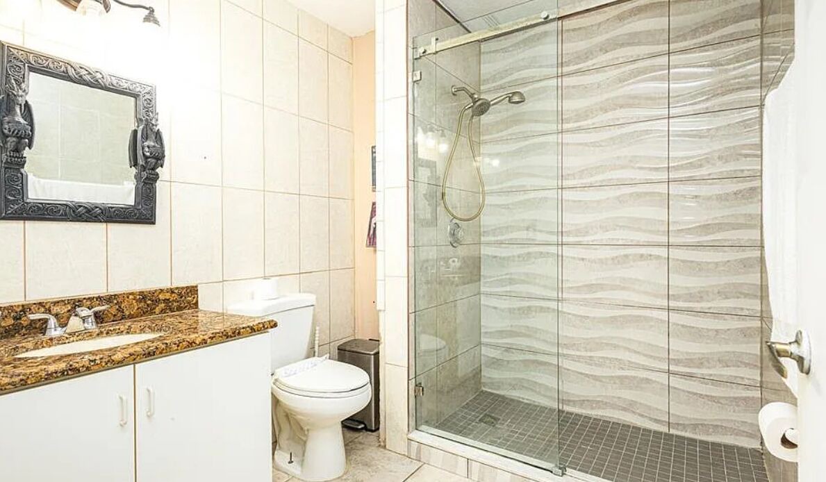 Photo of Bathroom in Lake Davenport Estates
