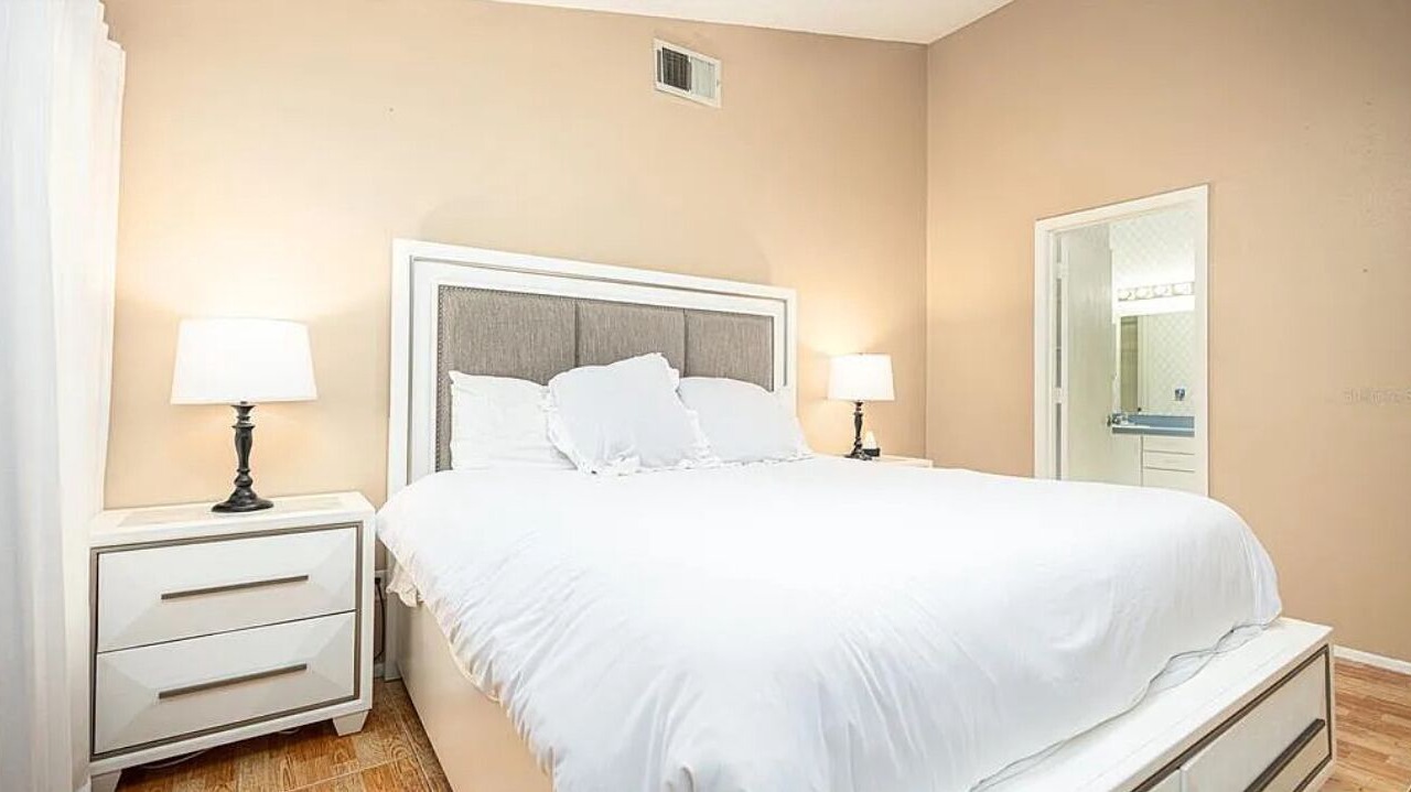 Photo of Bedroom in Lake Davenport Estates