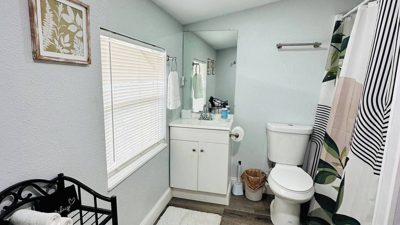 Photo of Bathroom in Dixieland