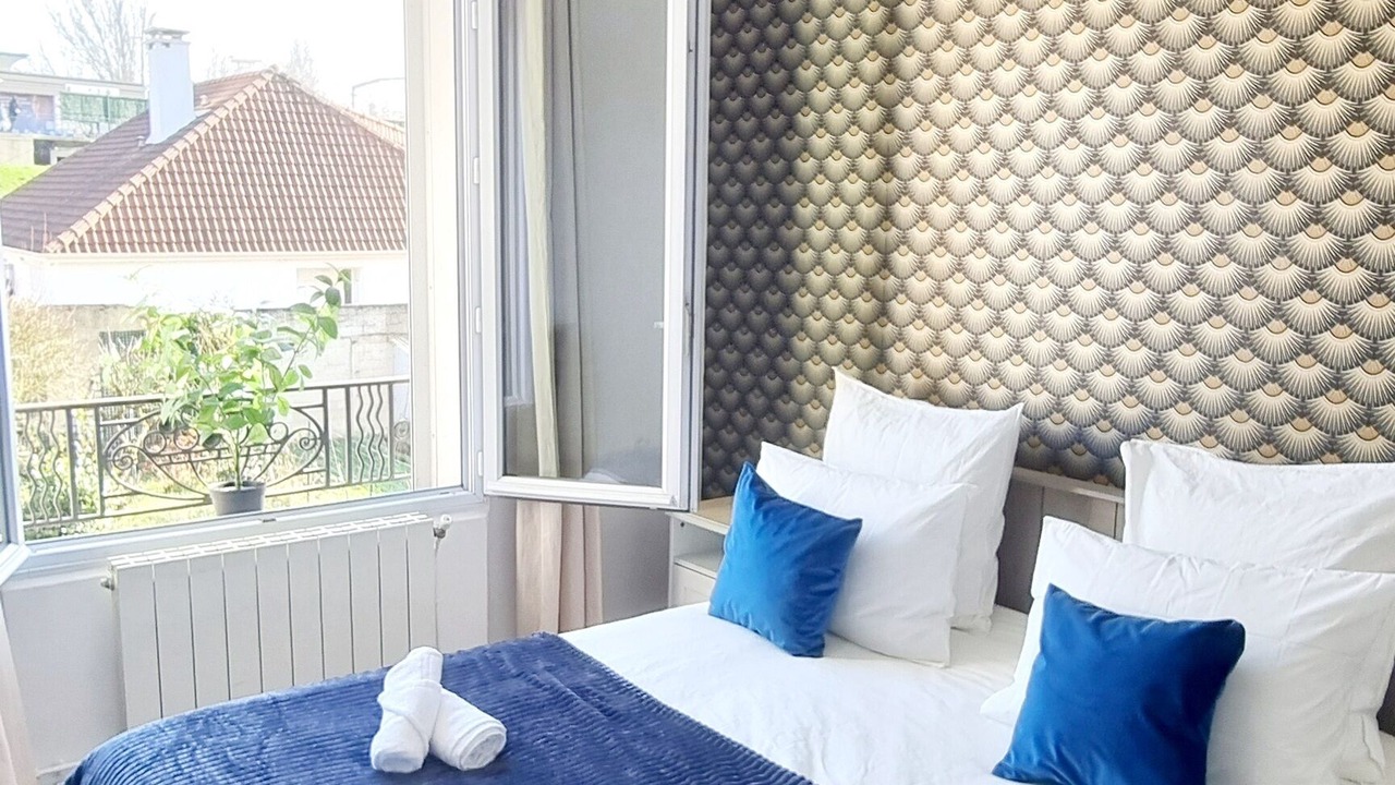 Photo of Bedroom in Antony