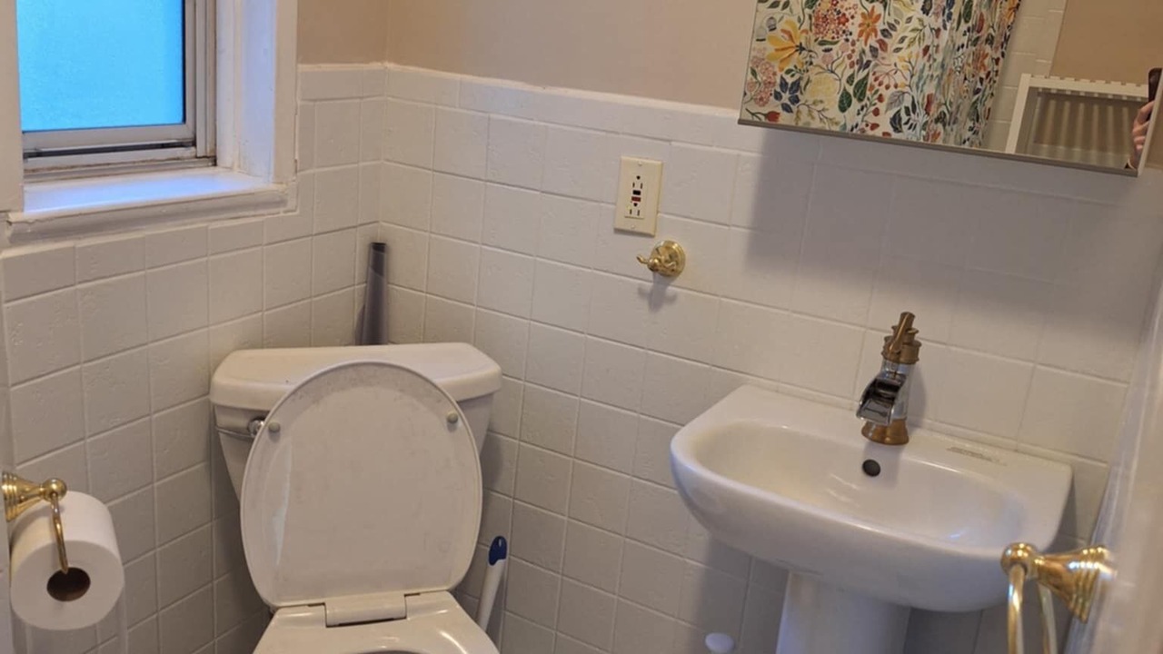 Photo of Bathroom in Old Toronto