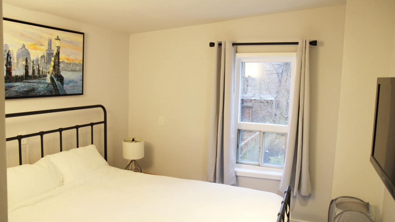 Photo of Bedroom in Old Toronto