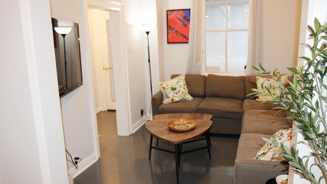 Photo of Livingroom in Old Toronto