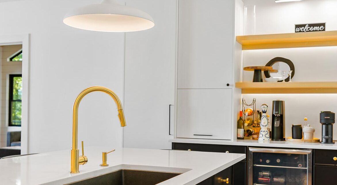 Photo of Kitchen in Dysart et al