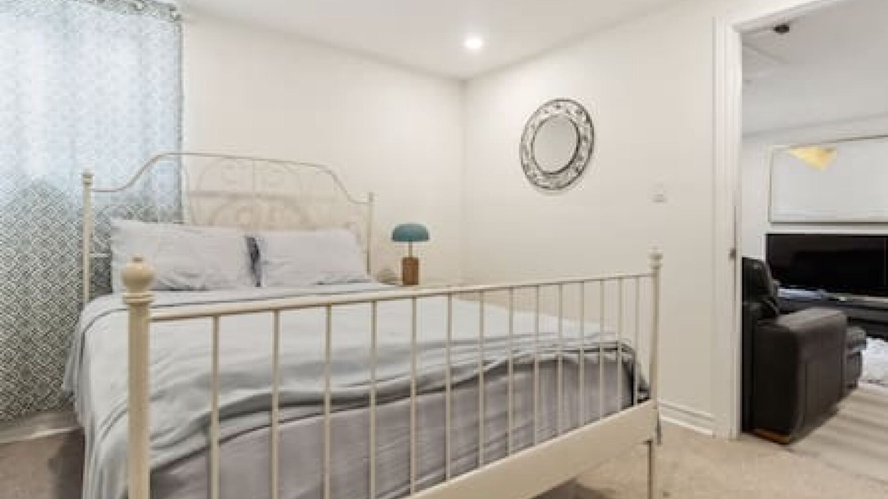 Photo of Bedroom in Churchill Meadows