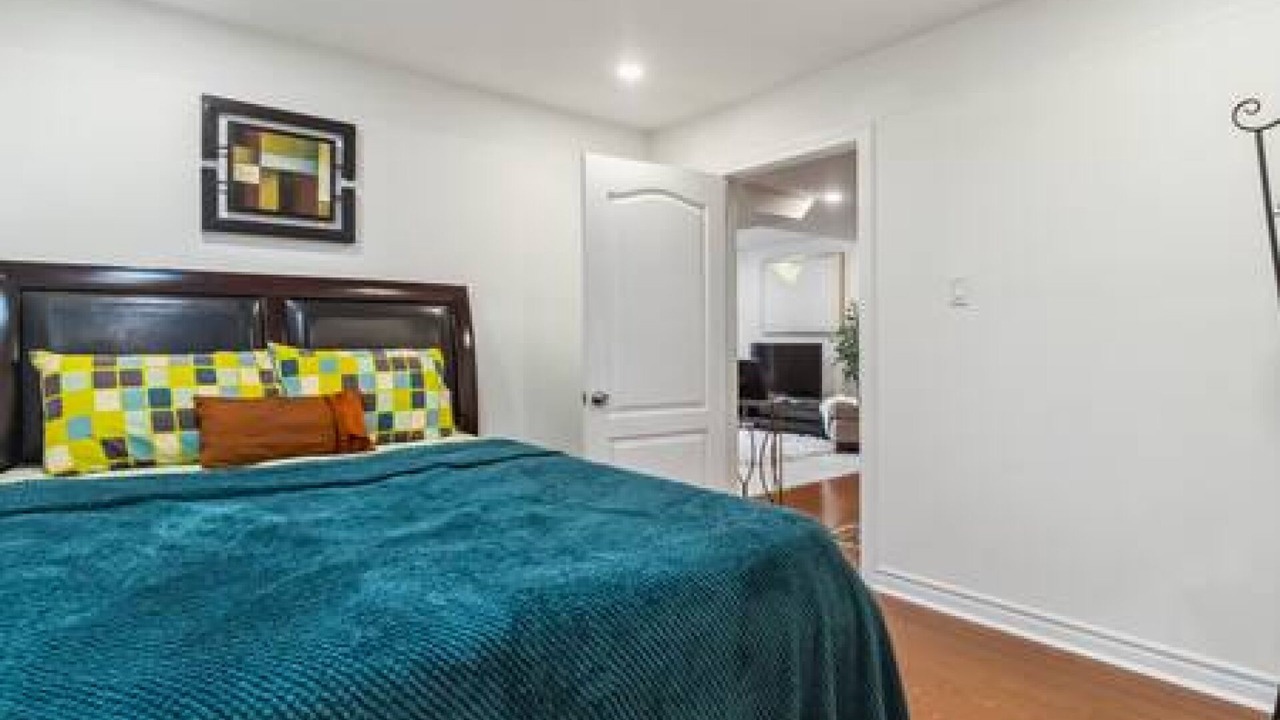Photo of Bedroom in Churchill Meadows