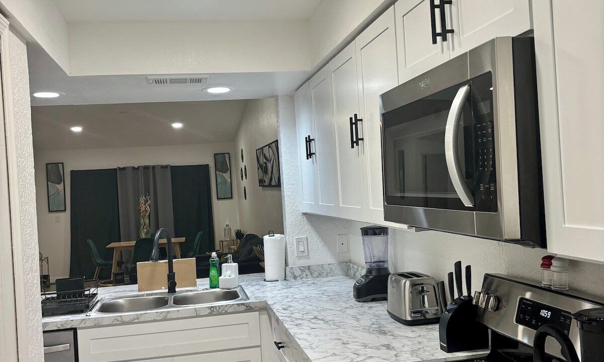 Photo of Kitchen in Oak Ridge