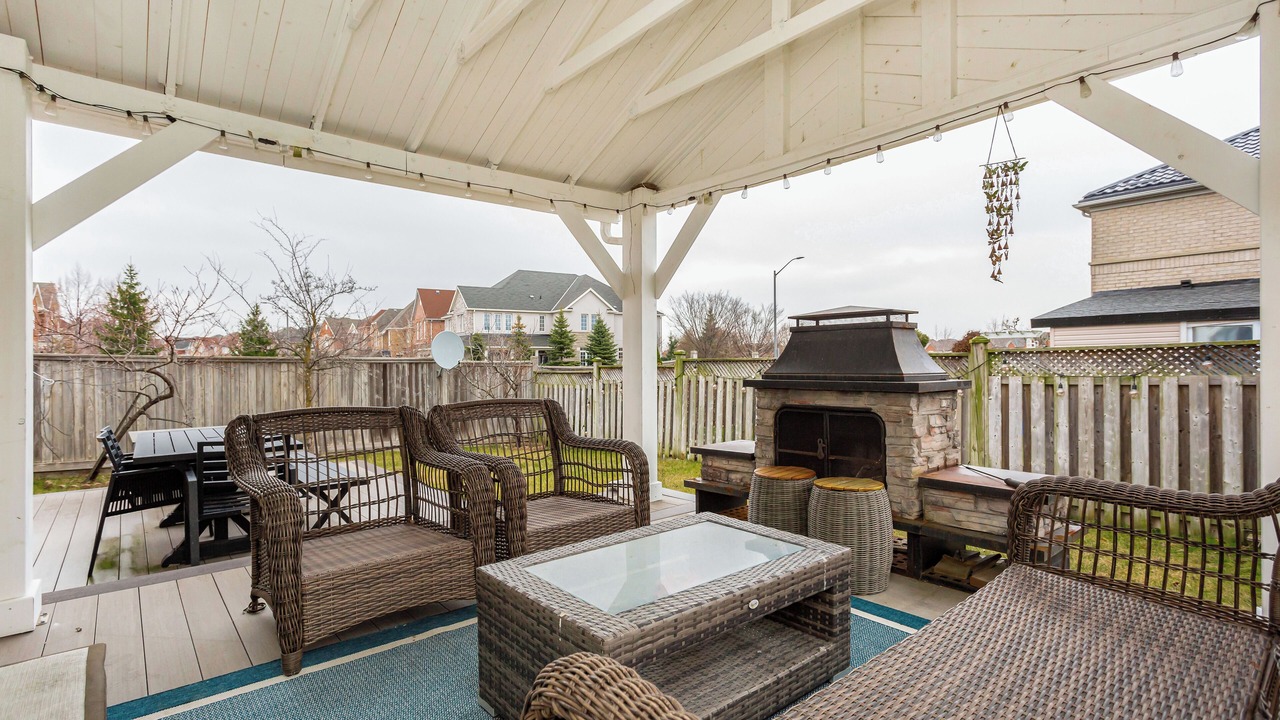 Photo of Outdoor in Churchill Meadows