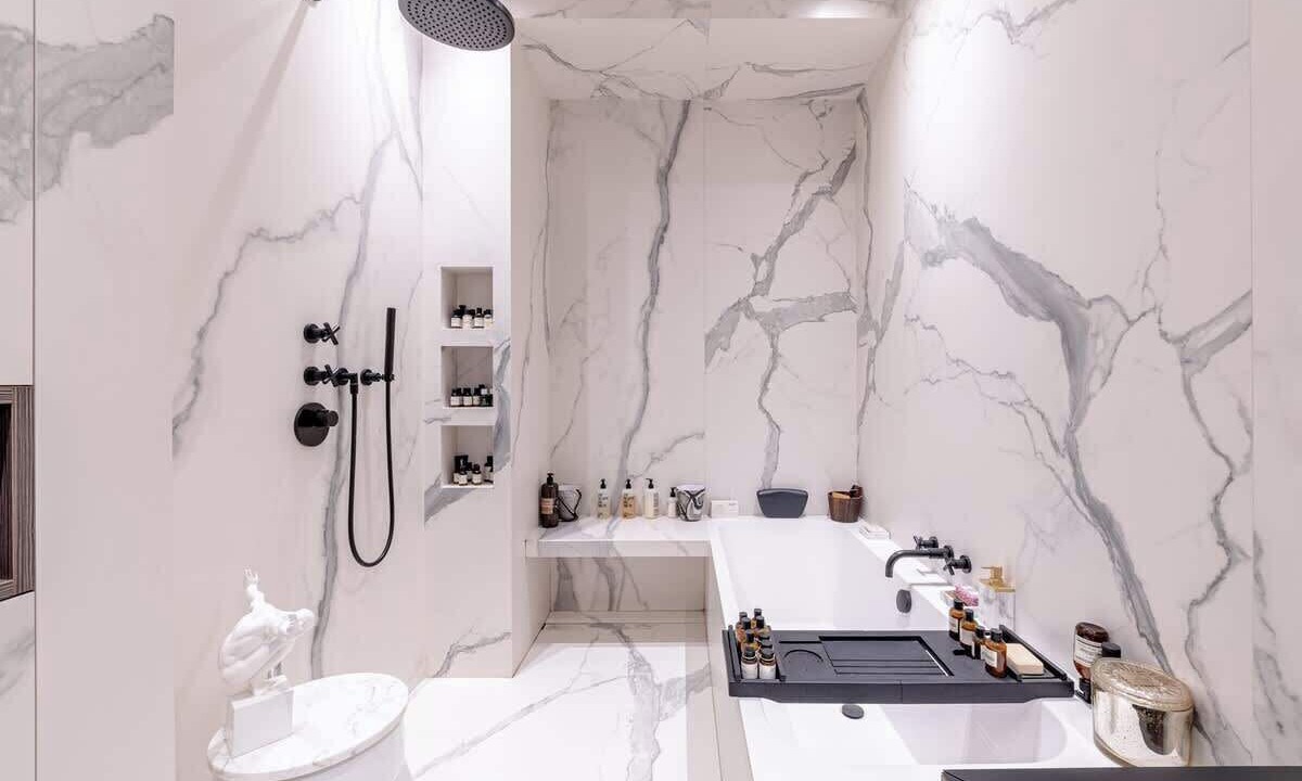 Photo of Bathroom in Porte-Dauphine