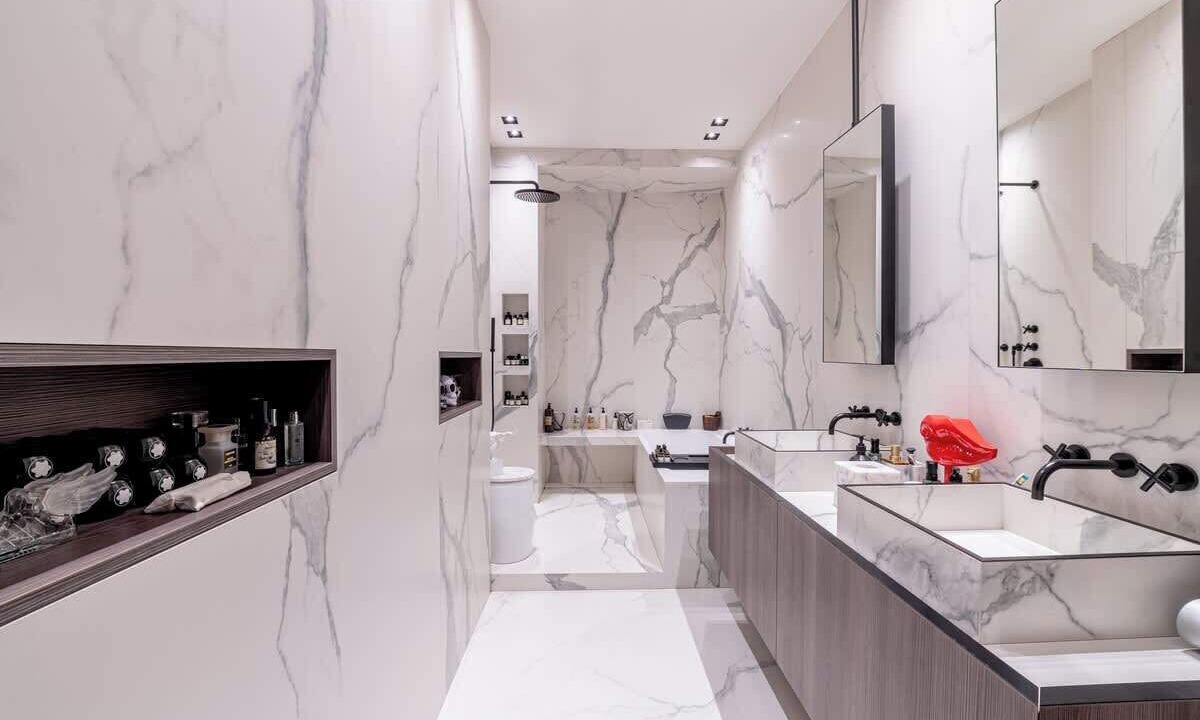 Photo of Bathroom in Porte-Dauphine