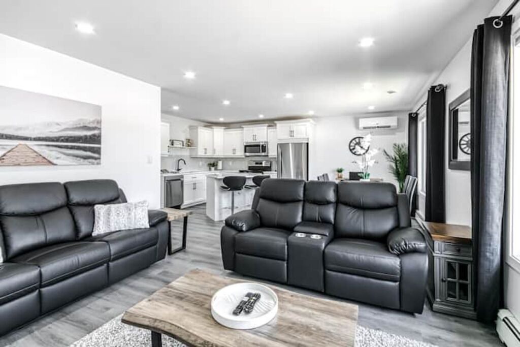 Photo of Livingroom in Sudbury