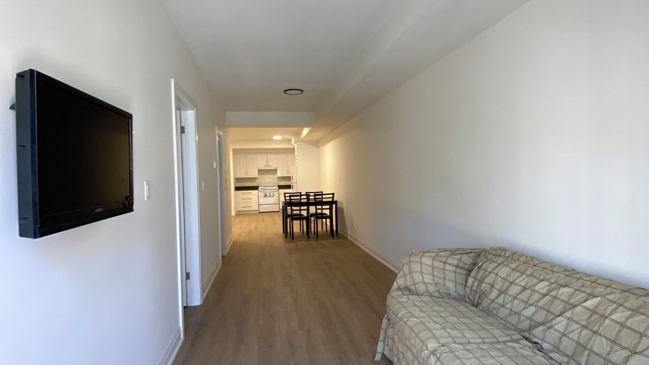 Photo of Livingroom in Oakwood Village