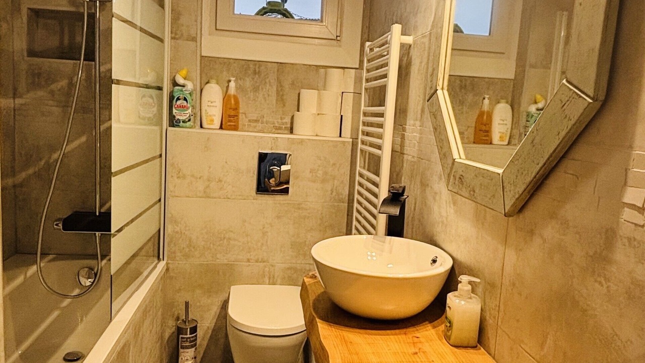Photo of Bathroom in Vitry-sur-Seine