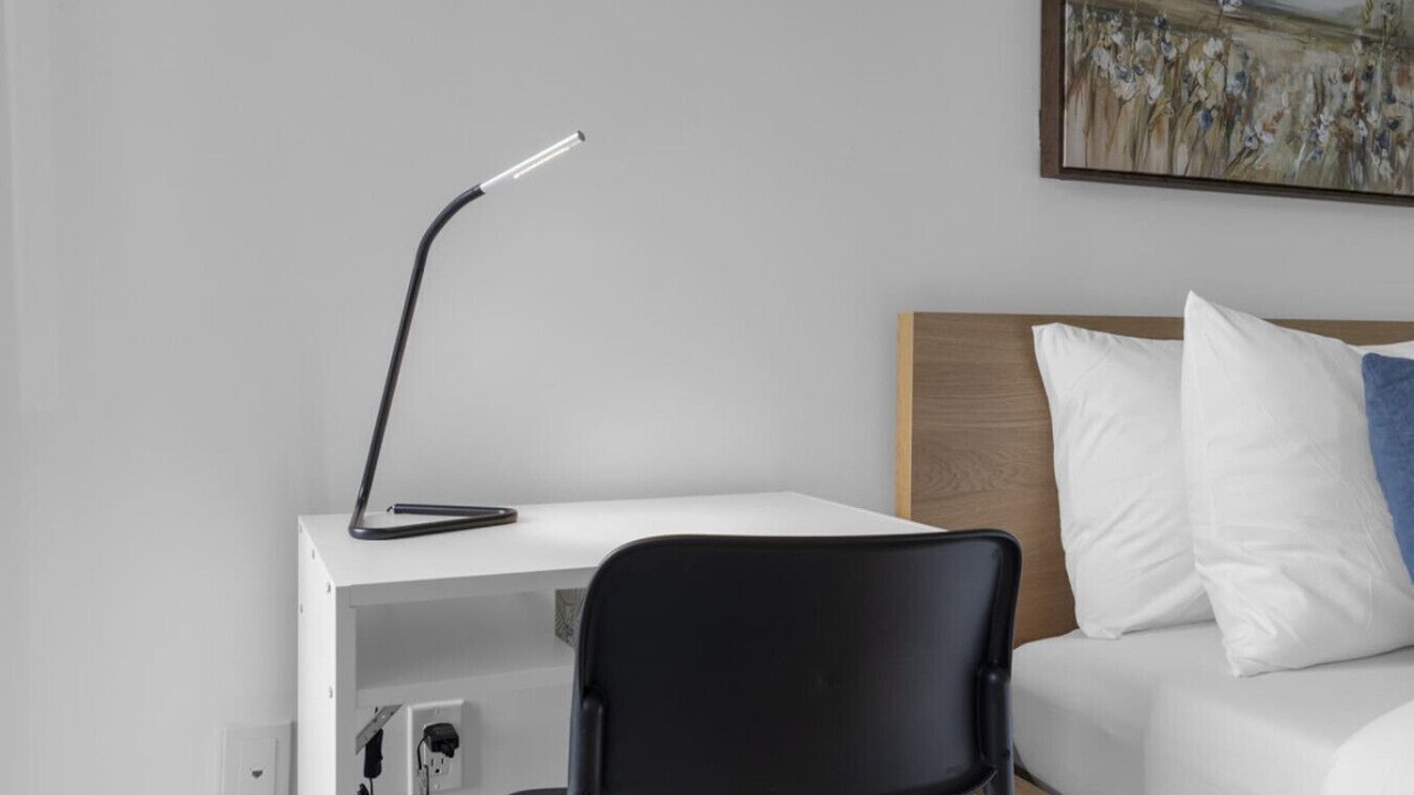 Photo of Bedroom in Cabbagetown South