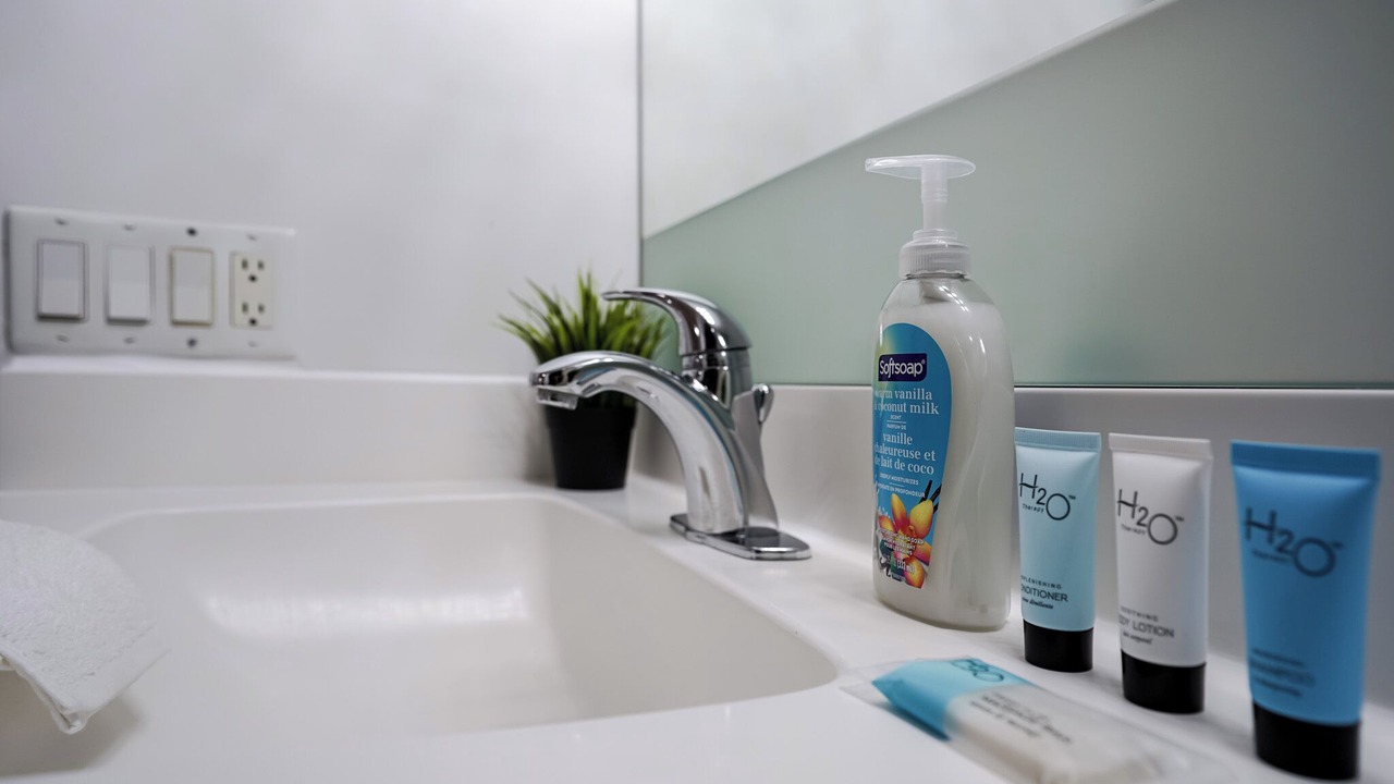 Photo of Bathroom in Downtown Mississauga
