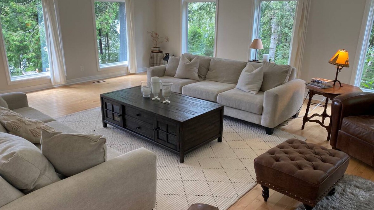 Photo of Livingroom in Faraday