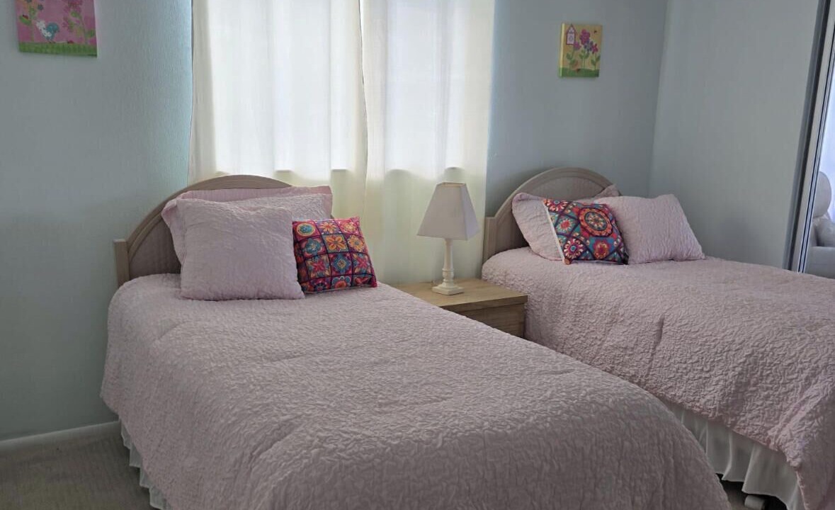 Photo of Bedroom in Oakland Hills