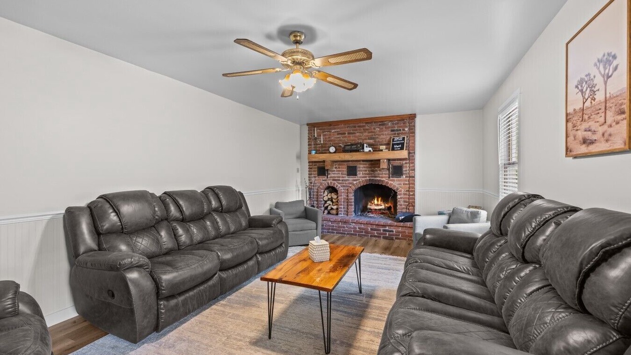 Photo of Livingroom in Refton