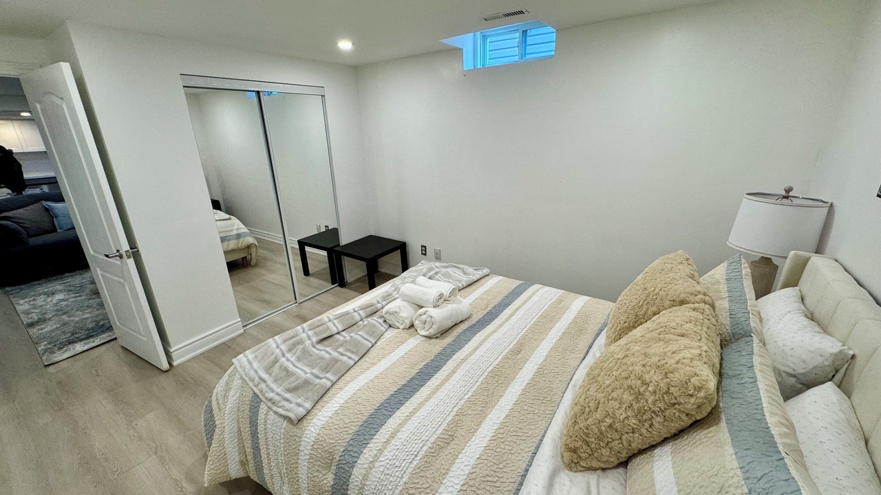 Photo of Bedroom in Erin Mills
