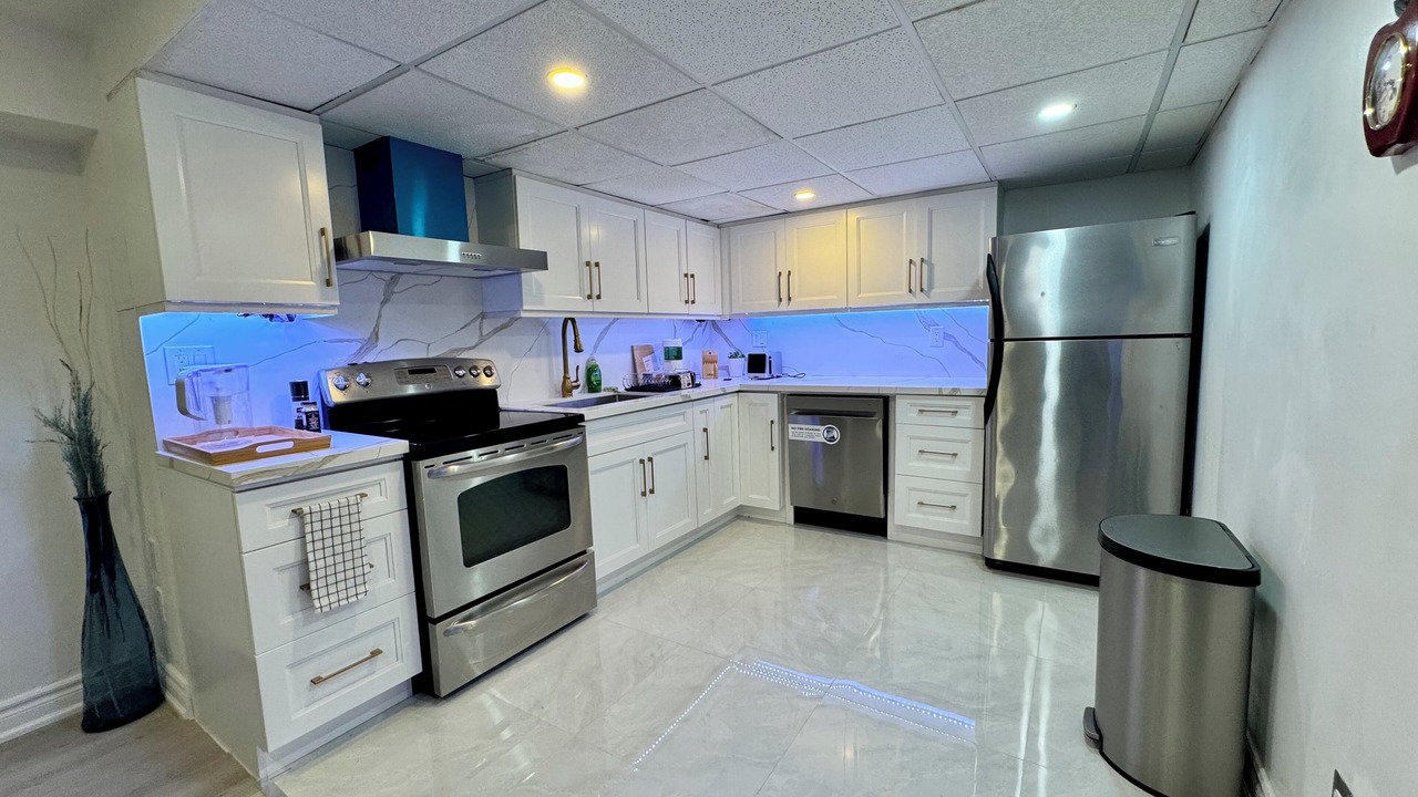 Photo of Kitchen in Erin Mills