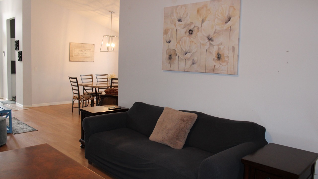 Photo of Livingroom in Fruitville
