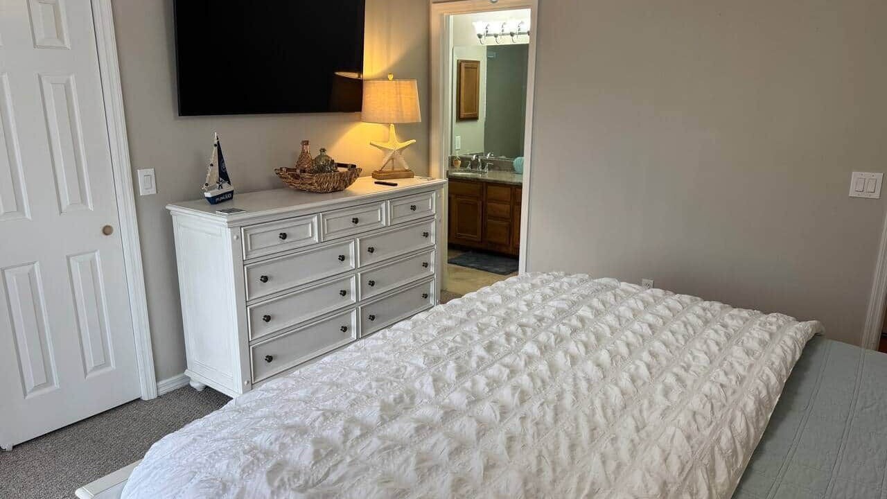 Photo of Bedroom in The Villages
