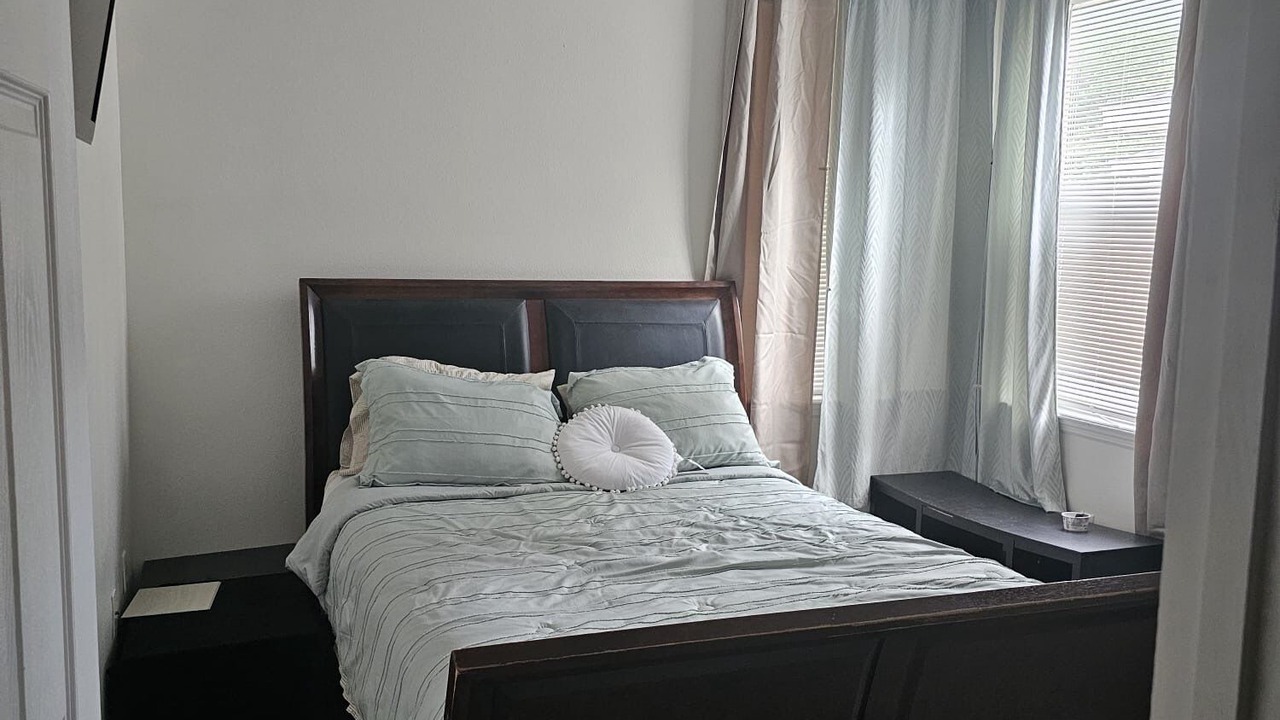 Photo of Bedroom in Lockhart