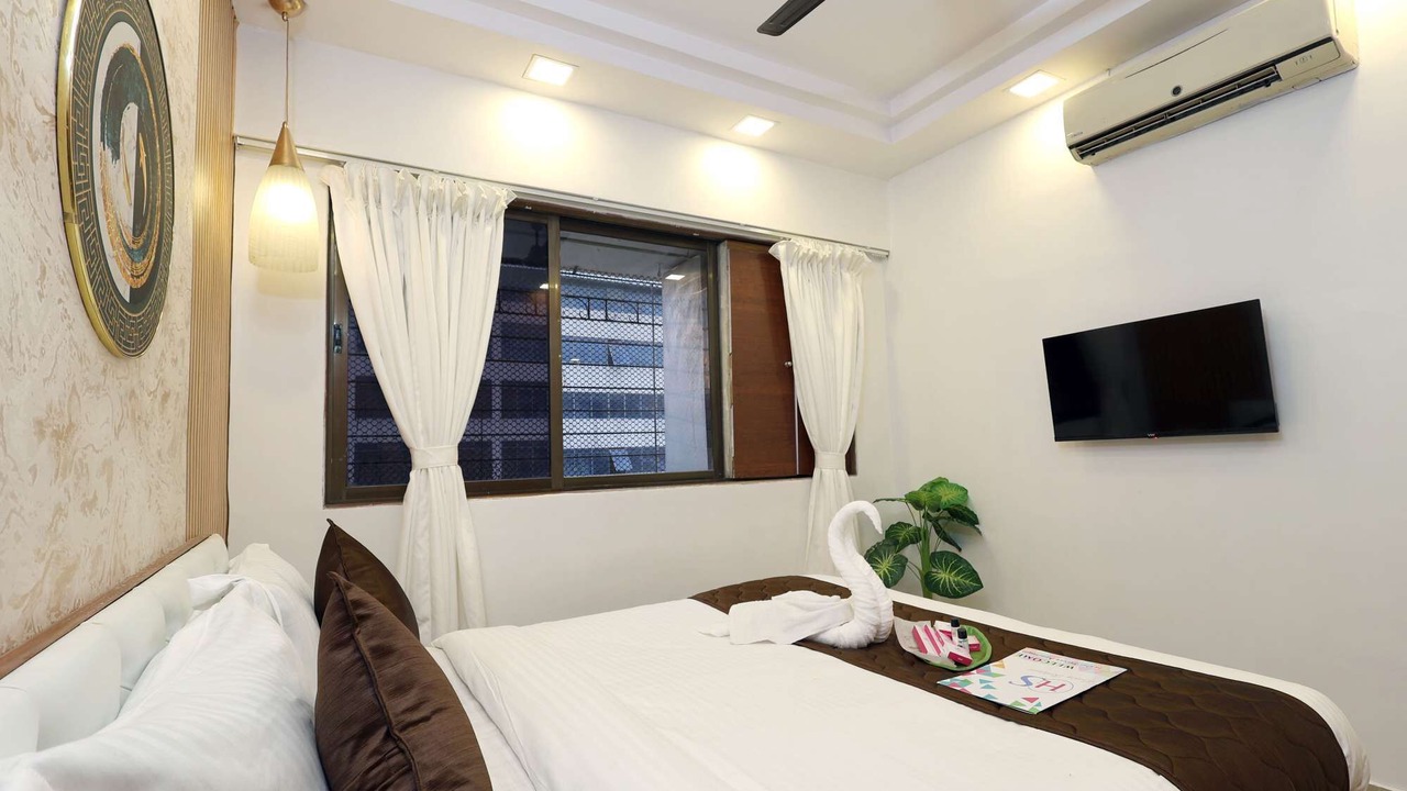 Photo of Bedroom in Marol