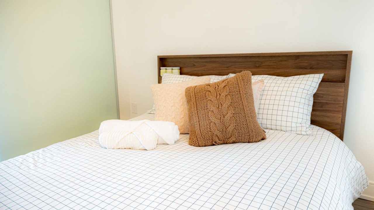 Photo of Bedroom in Church and Wellesley